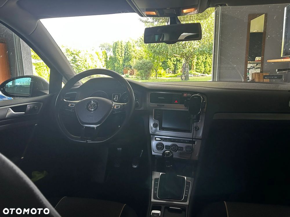 Volkswagen Golf 1.6 TDI BlueMotion Trendline - 8