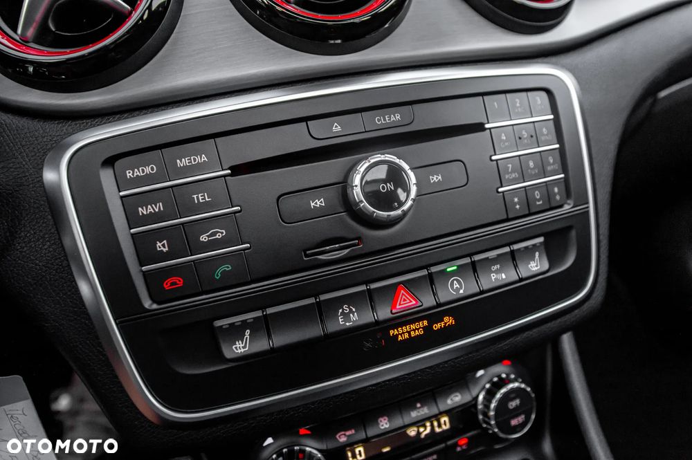 Mercedes-Benz CLA 250 4Matic 7G-DCT Sport - 37