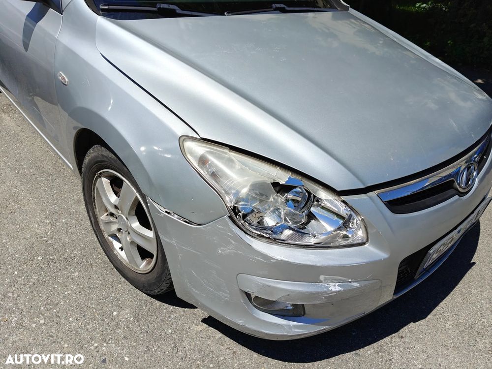 HYUNDAI i30 2009 — imagine 7