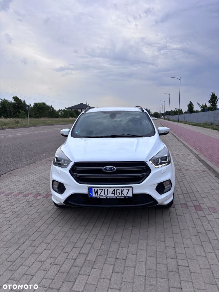 Ford Kuga 1.5 EcoBoost 4x4 ST-Line - 3