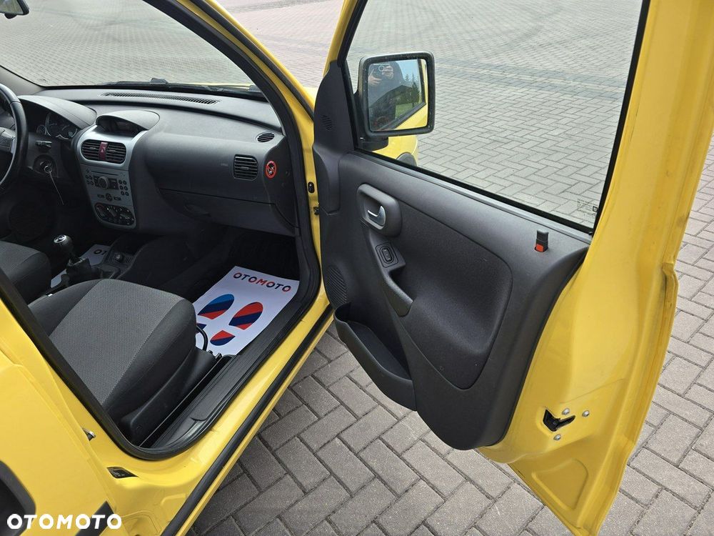 Opel Combo - 21