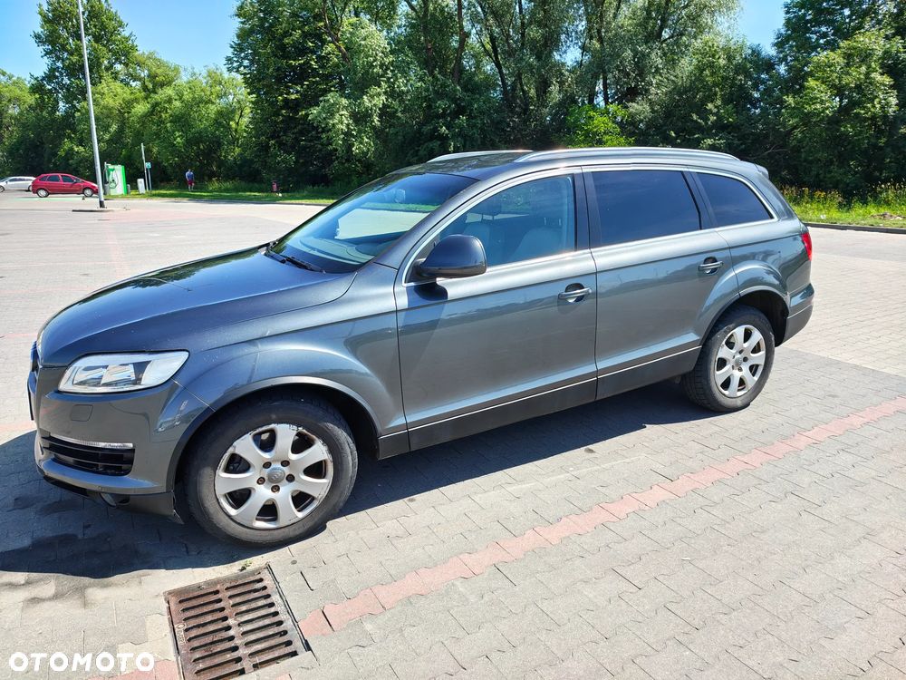 Audi Q7 - 3