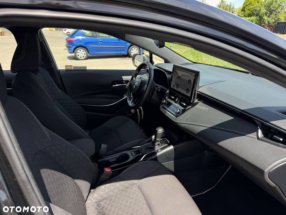 Toyota Corolla - 9