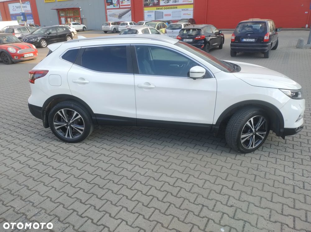 Nissan Qashqai 1.3 DIG-T Tekna DCT - 4