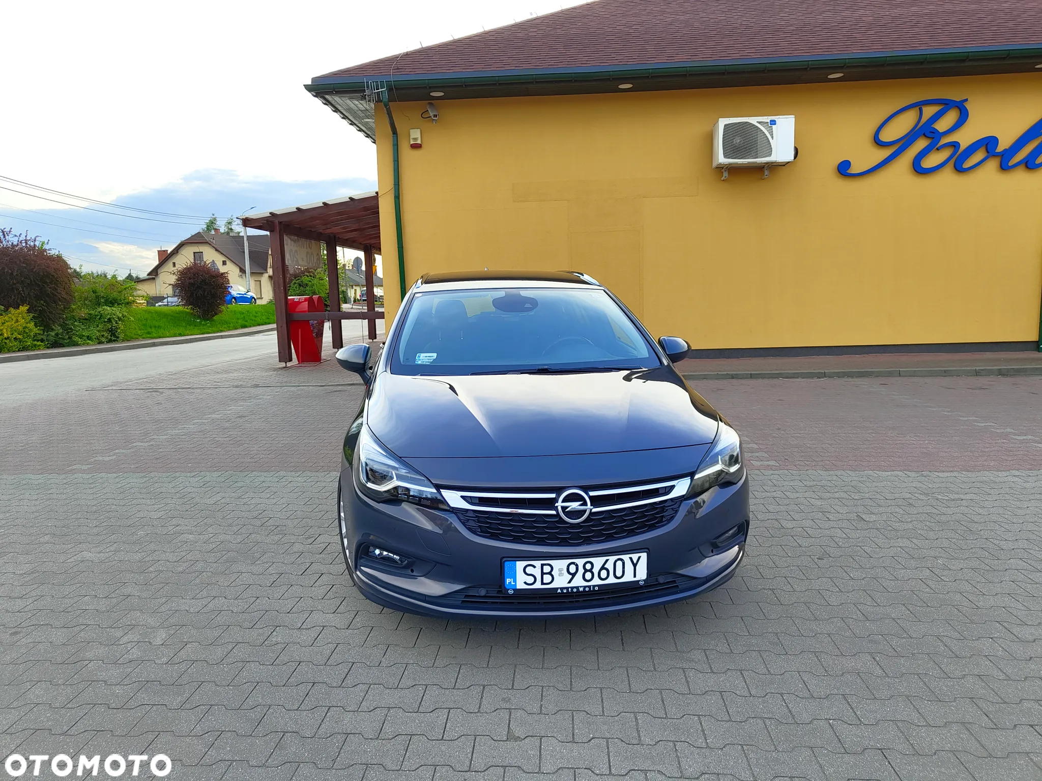 Opel Astra V 1.6 CDTI Dynamic S&S - 2