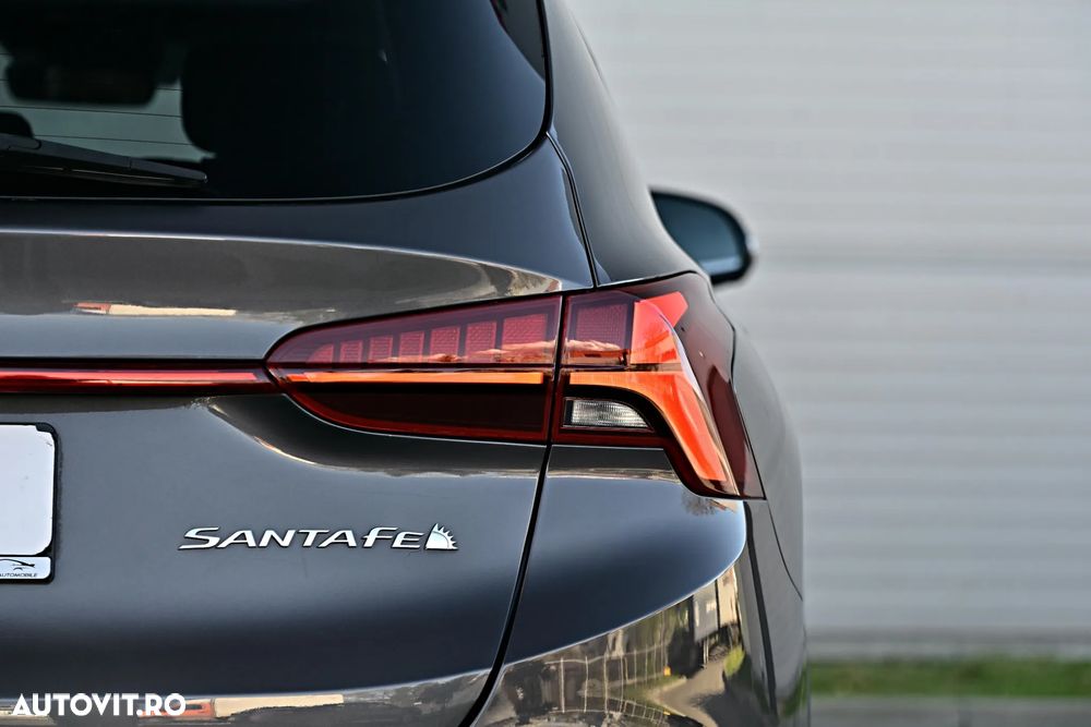 Hyundai Santa Fe blue 2.2 CRDI 2WD Automatik Family+ - 19