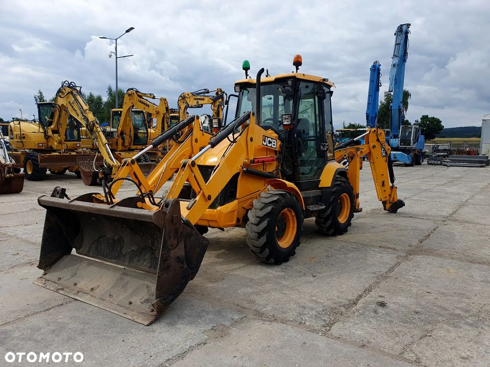 JCB 3cx Compact - 1