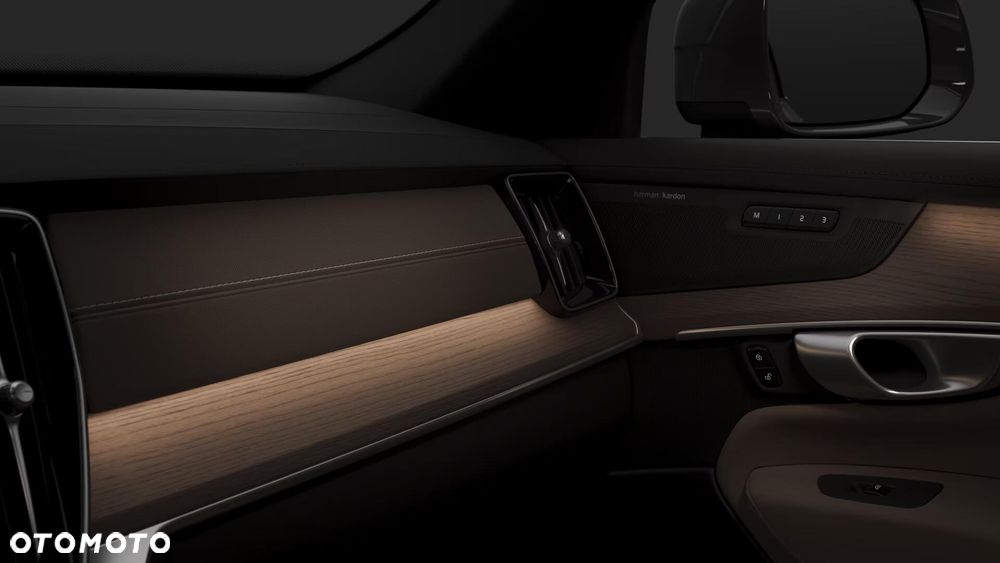 Volvo XC 90 B5 B AWD Ultra Bright 7os - 12