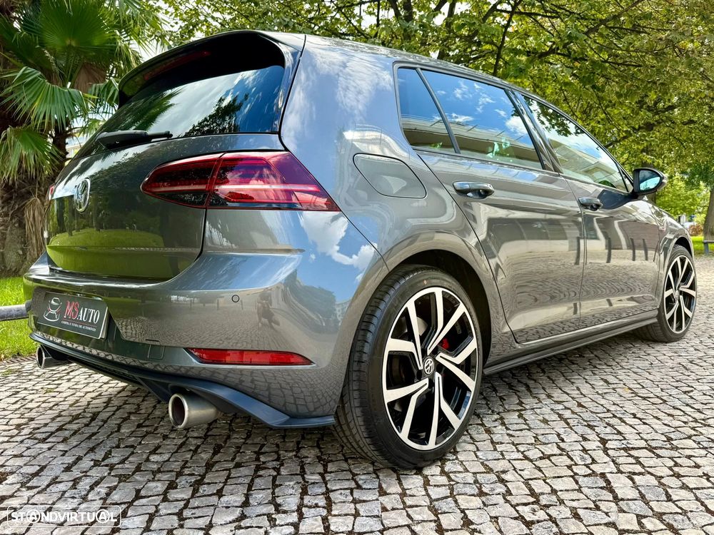 VW Golf GTI 2.0 TSI OPF DSG Performance - 23