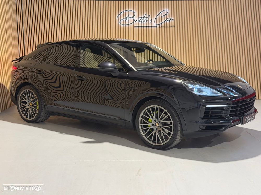 Porsche Cayenne Coupé E-Hybrid Platinum Edition - 2