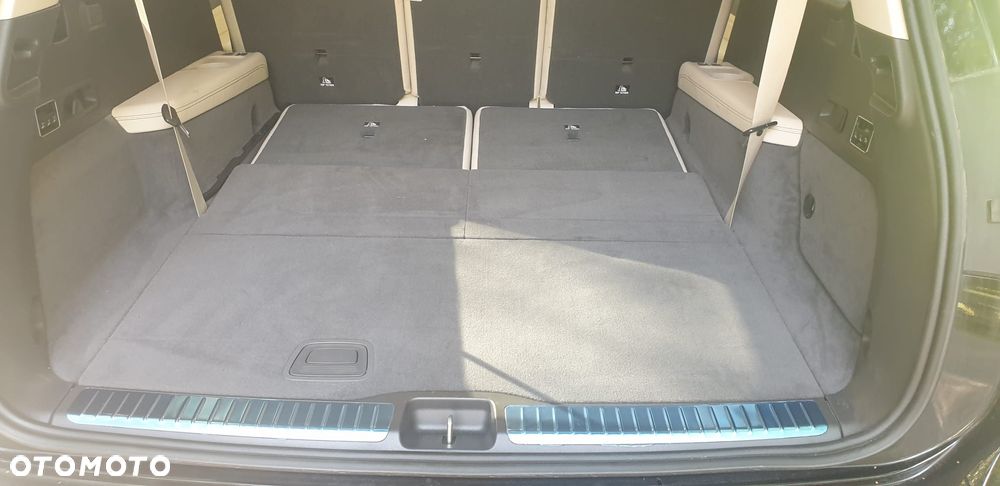 Mercedes-Benz GLS 350 d 4-Matic - 15