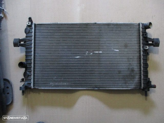 Radiador Agua 13128801 OPEL ASTRA H 2005 1.4I - 3