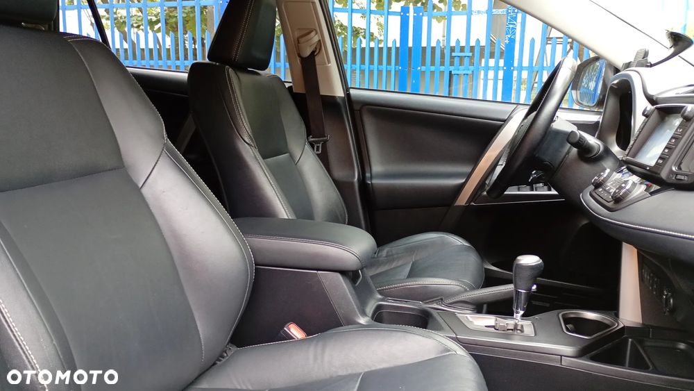 Toyota RAV4 2.5 4x2 Hybrid Executive - 13