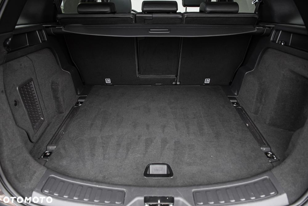 Land Rover Discovery Sport - 29