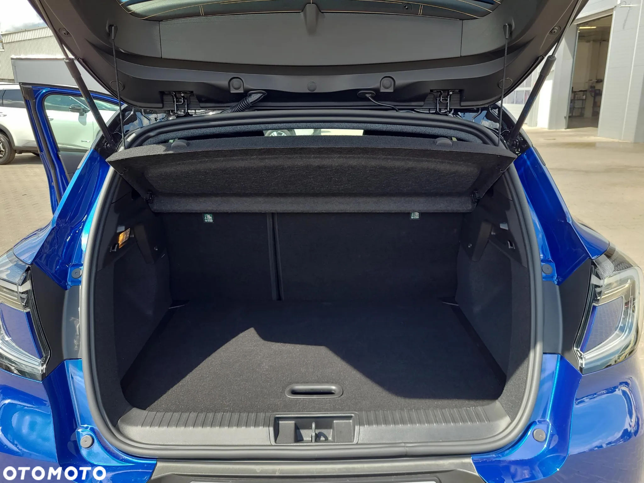 Renault Captur 1.0 TCe Techno - 17