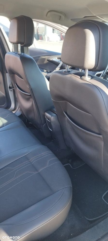 Opel Astra 2.0 CDTI Sport - 9