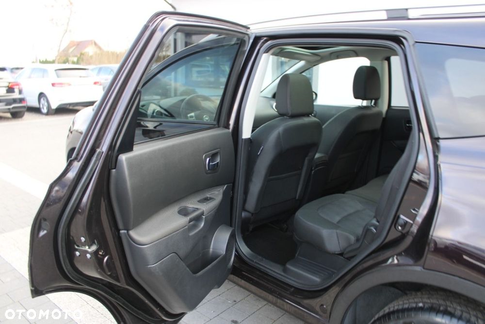 Nissan Qashqai+2 - 27