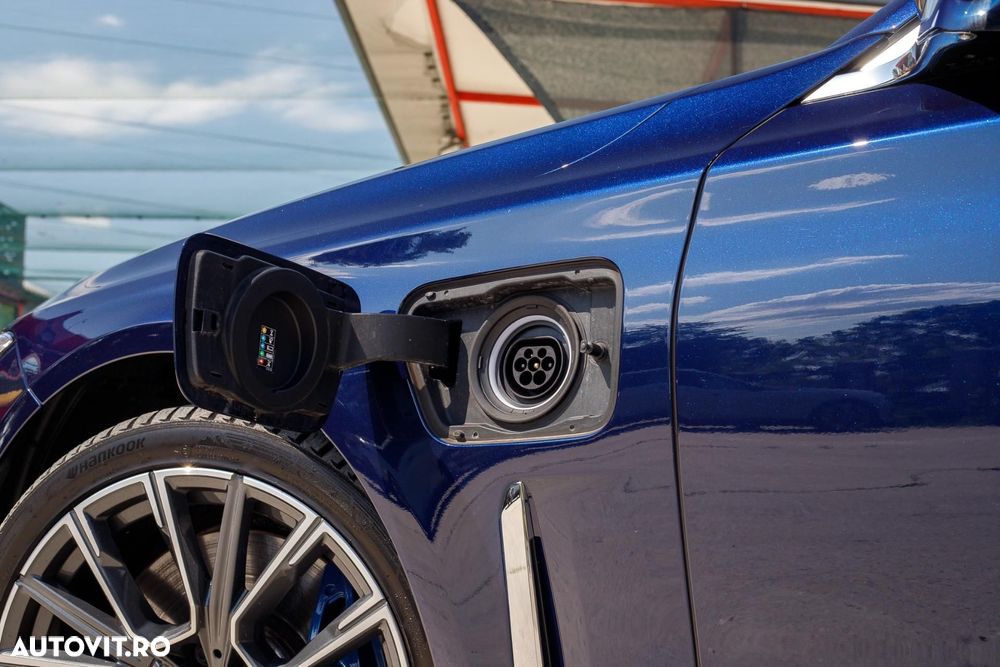 BMW Seria 7 745Le xDrive AT PHEV - 12