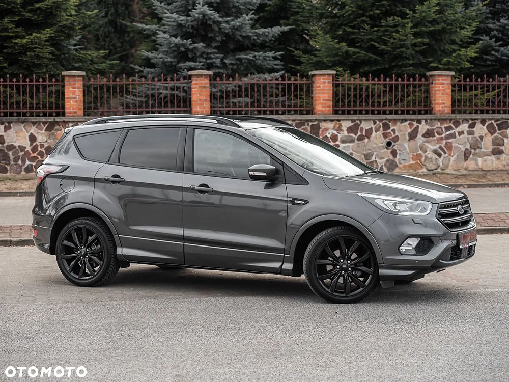 Ford Kuga - 3