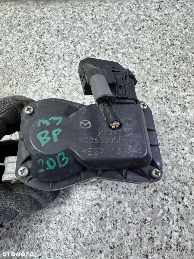 przepustnica mazda 3 iv bp 2019-25 pe27 13 640 2.0 b - 3