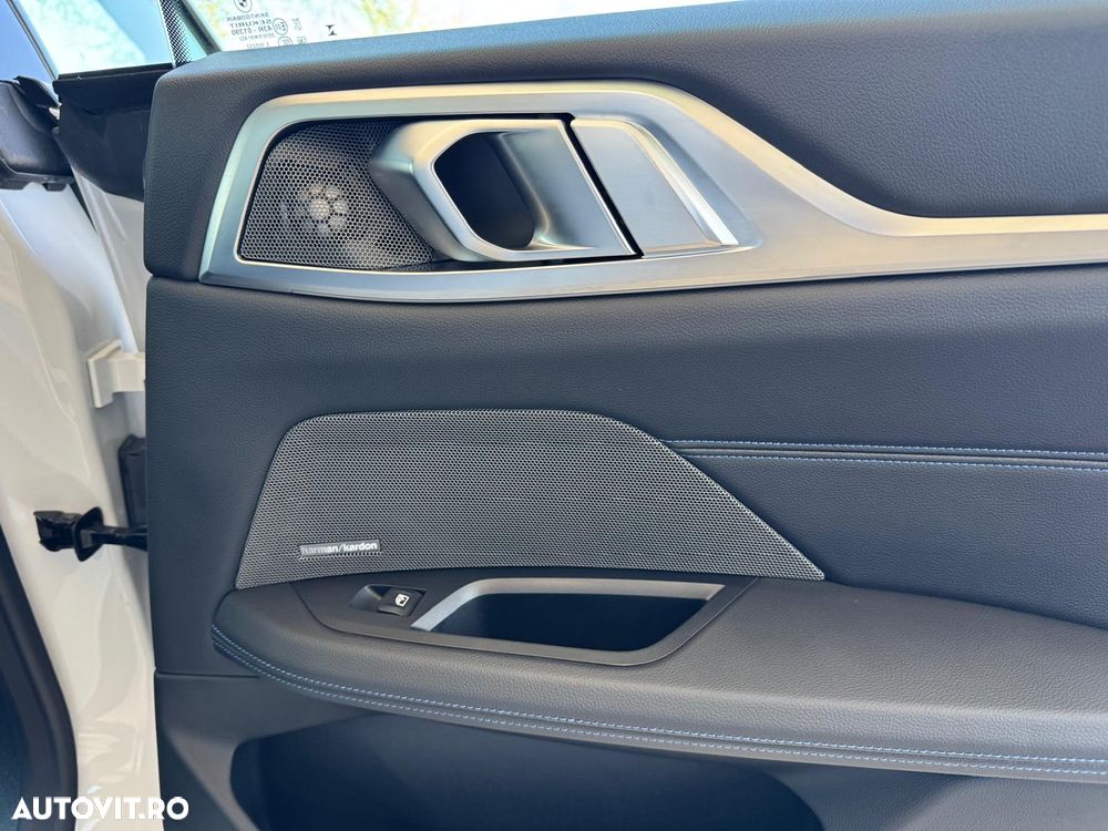 BMW i4 eDrive40 - 22