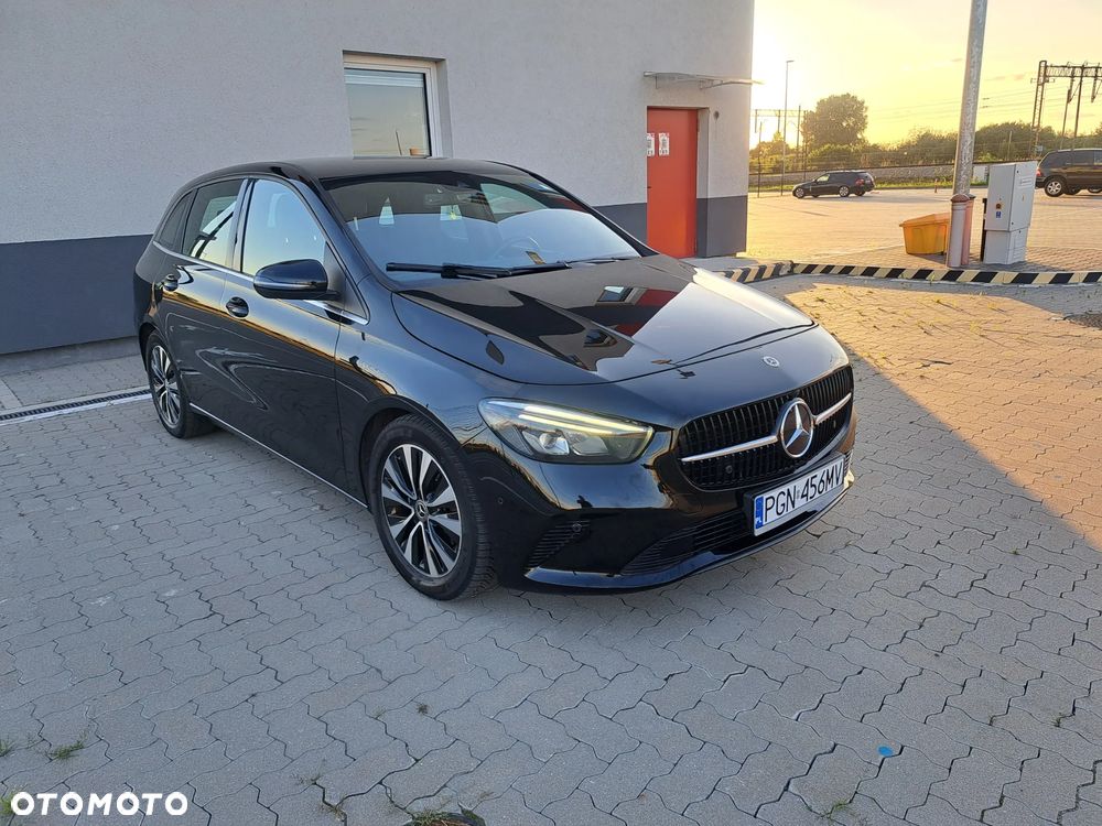 Mercedes-Benz Klasa B 180 d 8G-DCT - 1