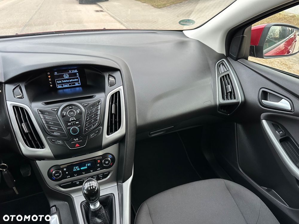 Ford Focus 1.0 EcoBoost Titanium - 21