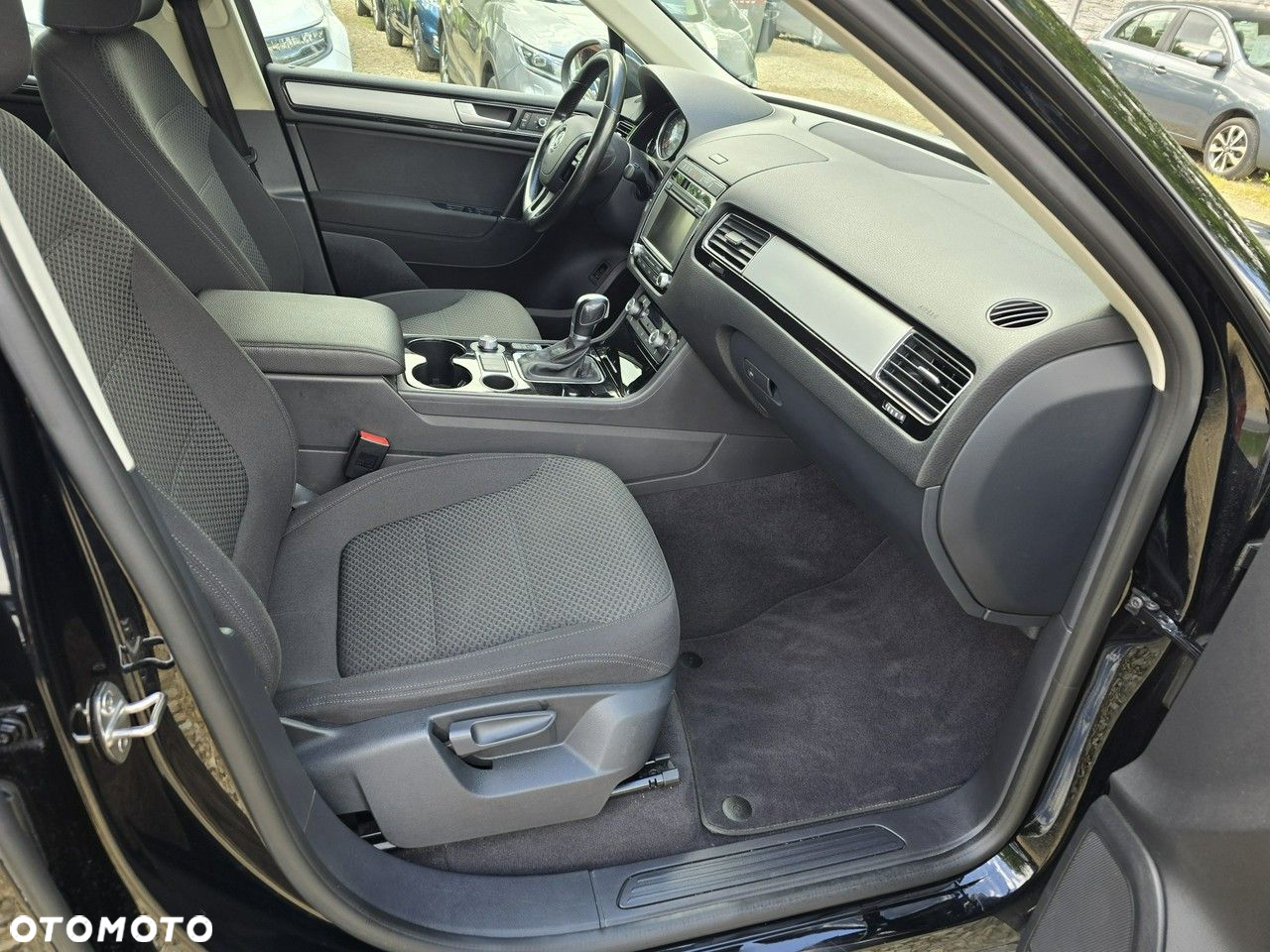 Volkswagen Touareg 3.0 V6 TDI BMT Business Line - 9