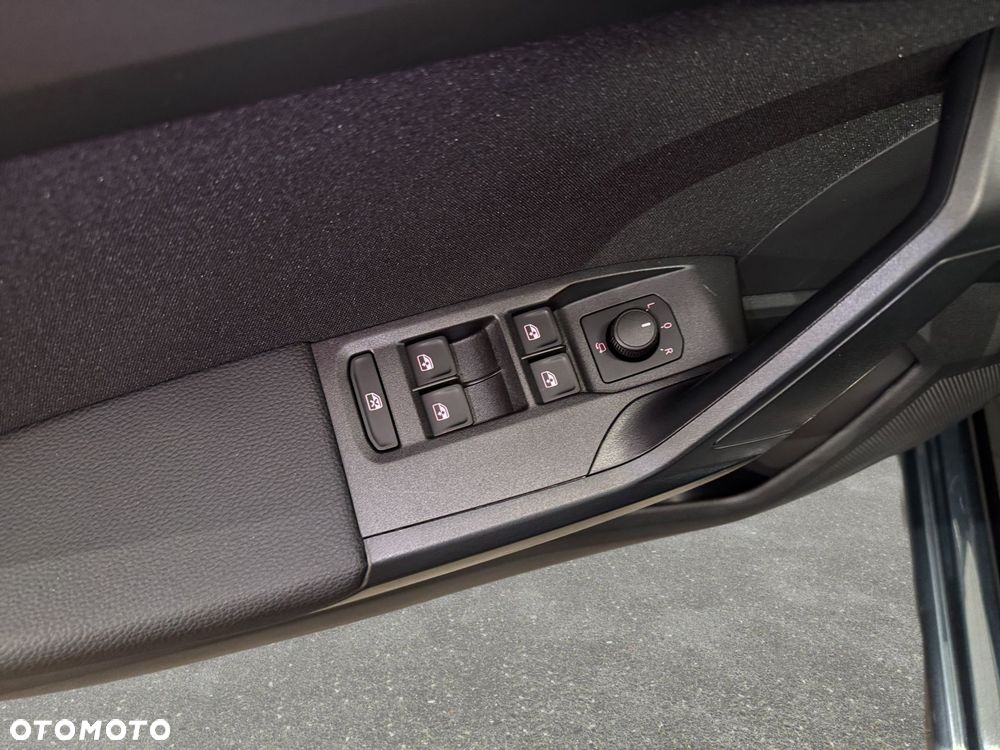 Seat Ibiza 1.0 TSI S&S DSG FR Anniversary Edition - 28