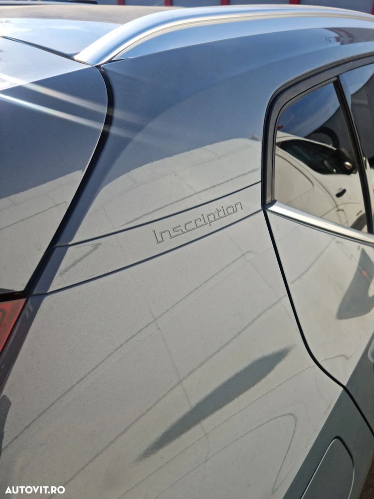 Volvo XC 40 D3 AWD Geartronic Inscription - 4