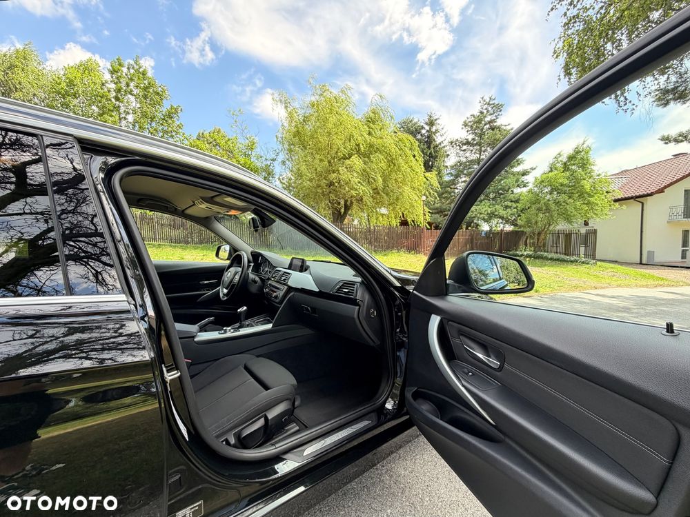 BMW Seria 3 316i Modern Line - 21