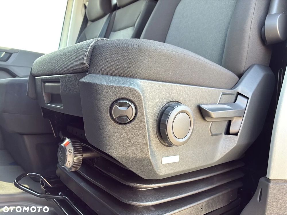 Volkswagen Crafter 35 Furgon LONG/Automat/L5H3, 2.0BiTDI 177KM, 4490mm, Wysoki dach, r.o. 4490 - 25