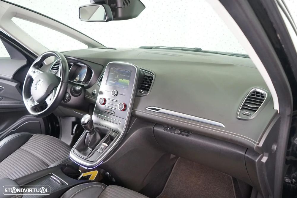 Renault Grand Scénic ENERGY TCe 130 INTENS - 16