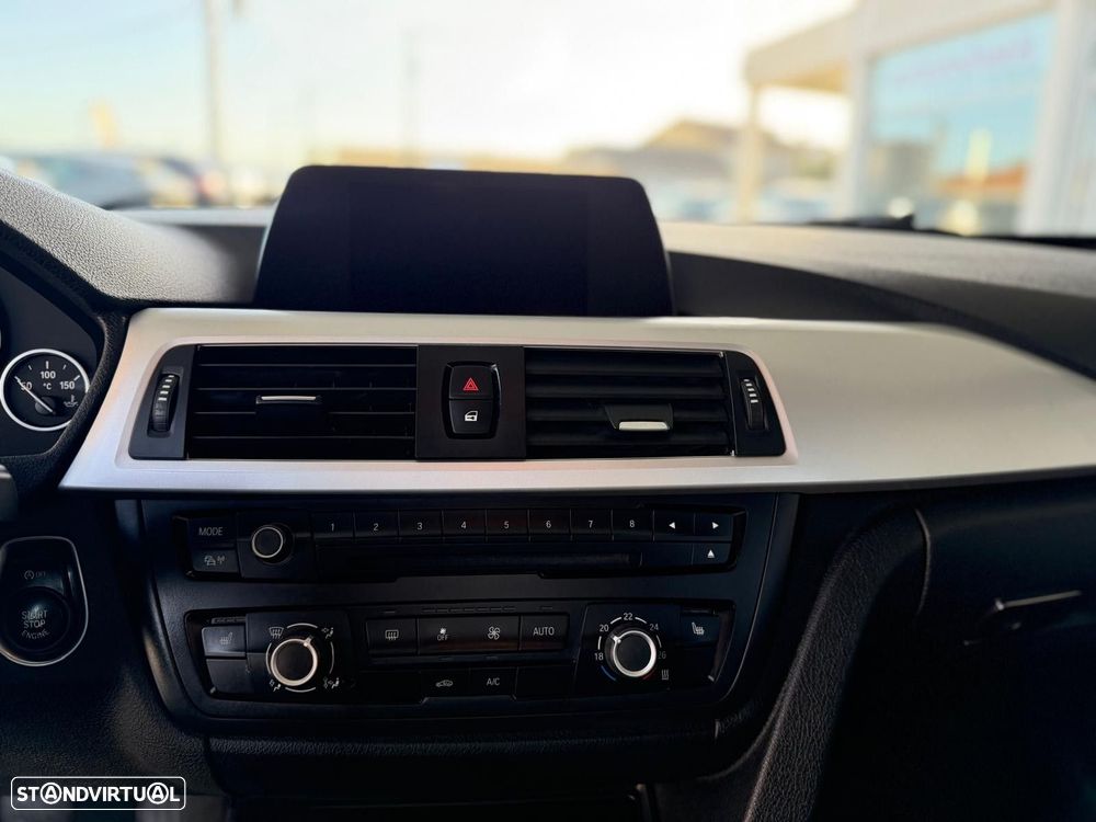 BMW 318 d Line Modern - 13