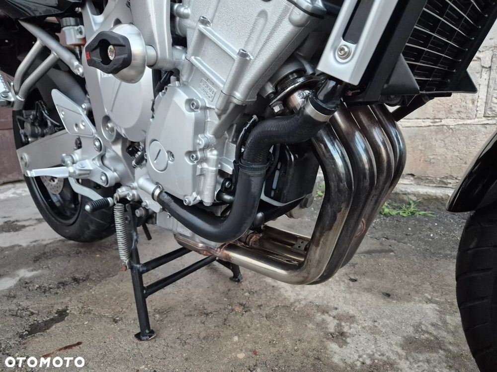 Yamaha FZ6 - 30