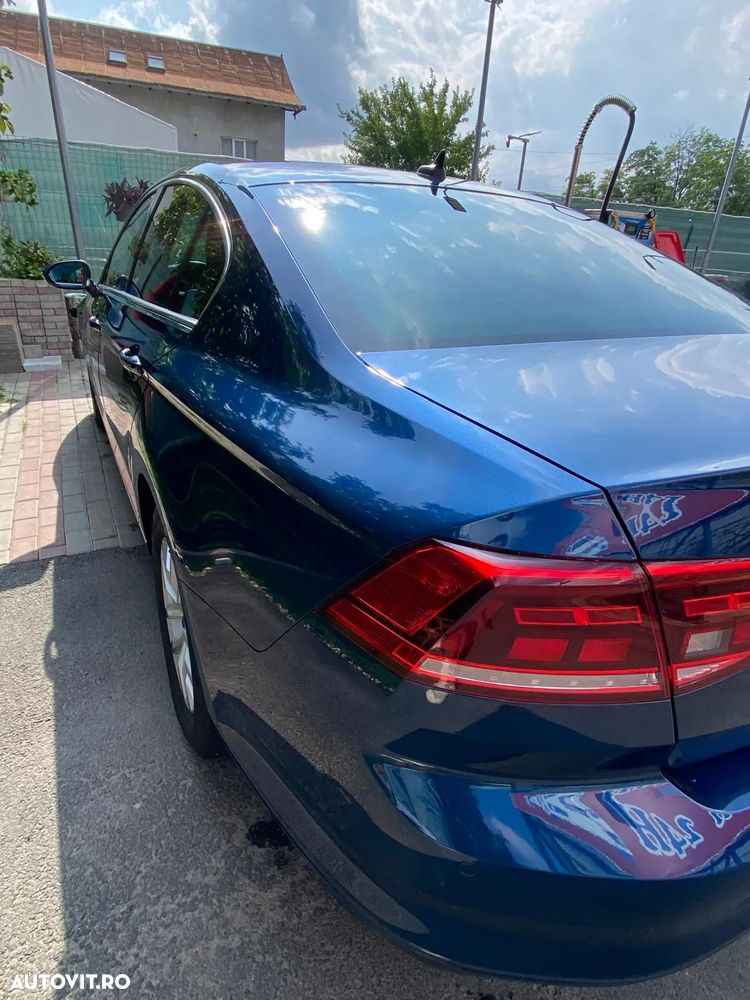 Volkswagen Passat Variant 2.0 TDI DSG Comfortline - 7