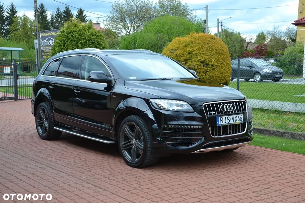 Audi Q7 - 1