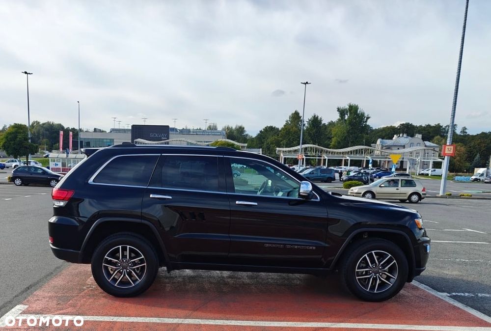 Jeep Grand Cherokee - 4