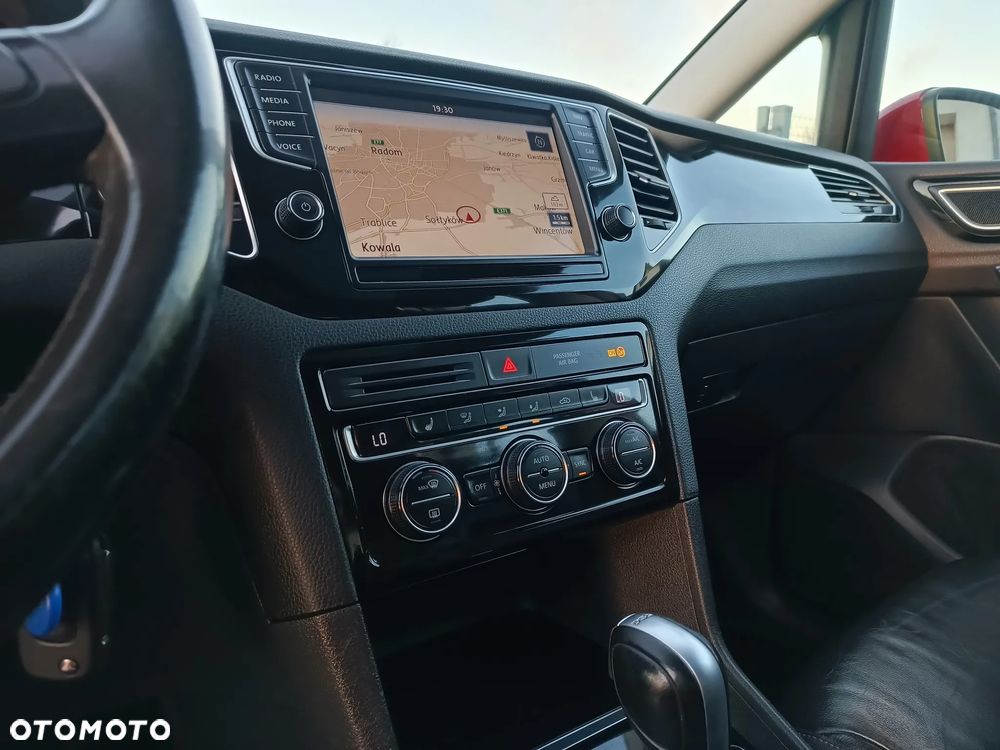 Volkswagen Golf Sportsvan 1.4 TSI (BlueMotion Technology) DSG Highline - 31