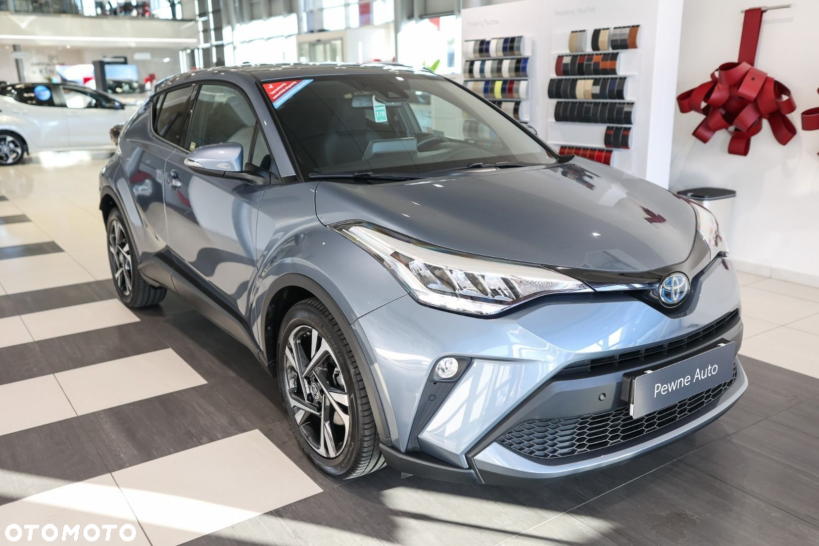 Toyota C-HR - 4