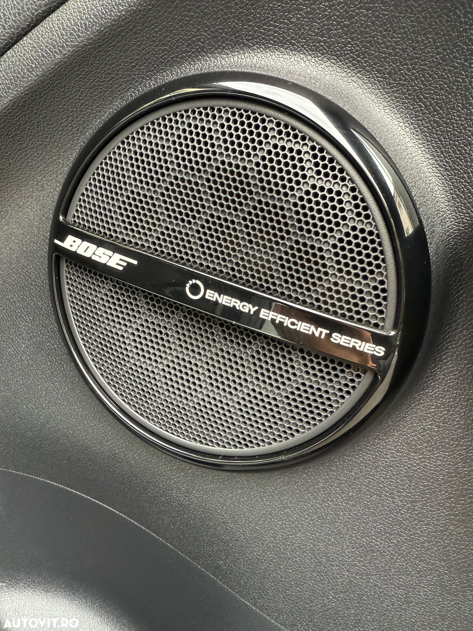 Renault Megane TCe 130 BOSE Edition - 9