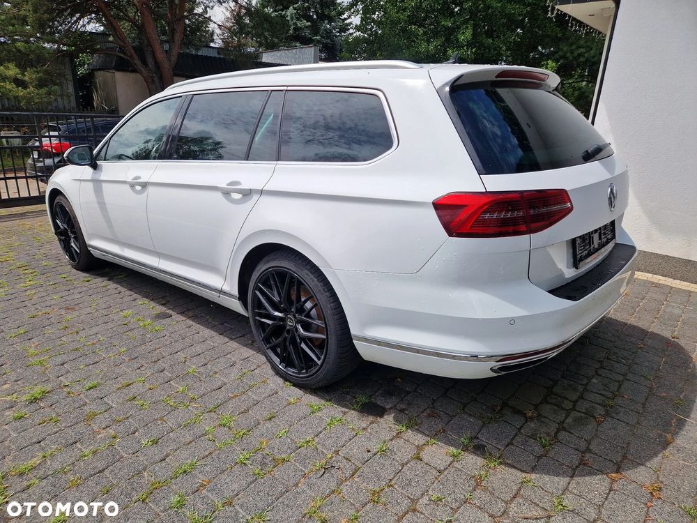 Volkswagen Passat 2.0 TDI SCR (BlueMotion Technology) DSG Highline - 2