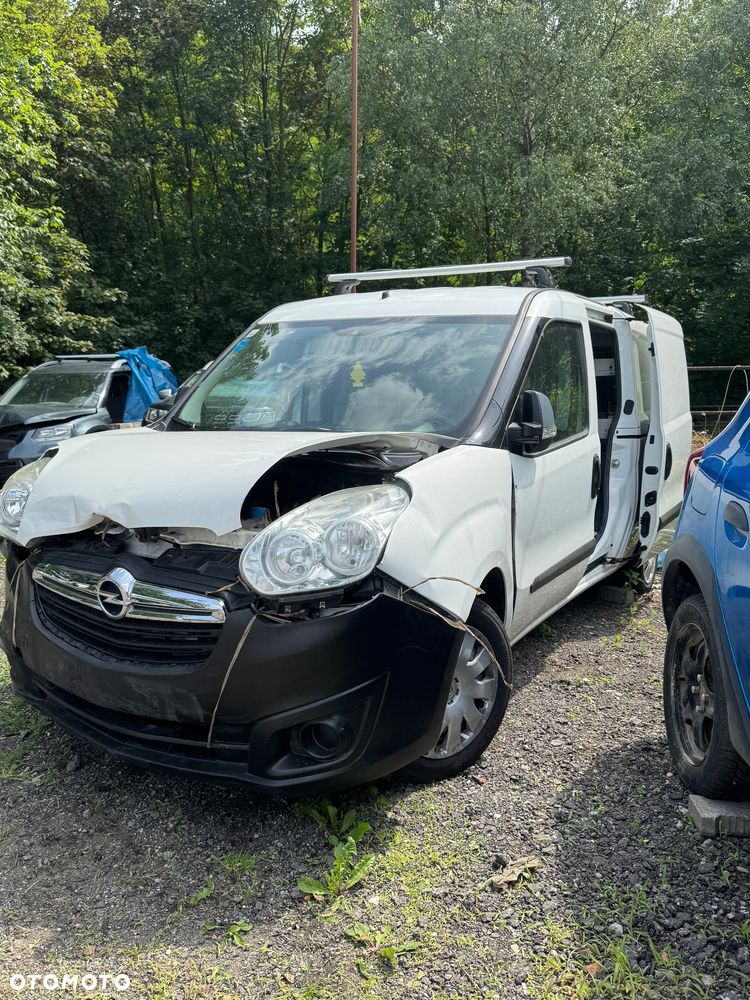 Opel Combo - 9