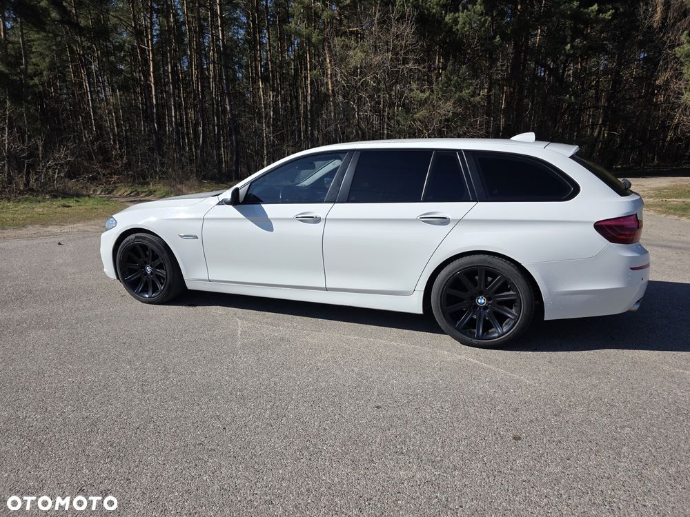 BMW Seria 5 520d - 5