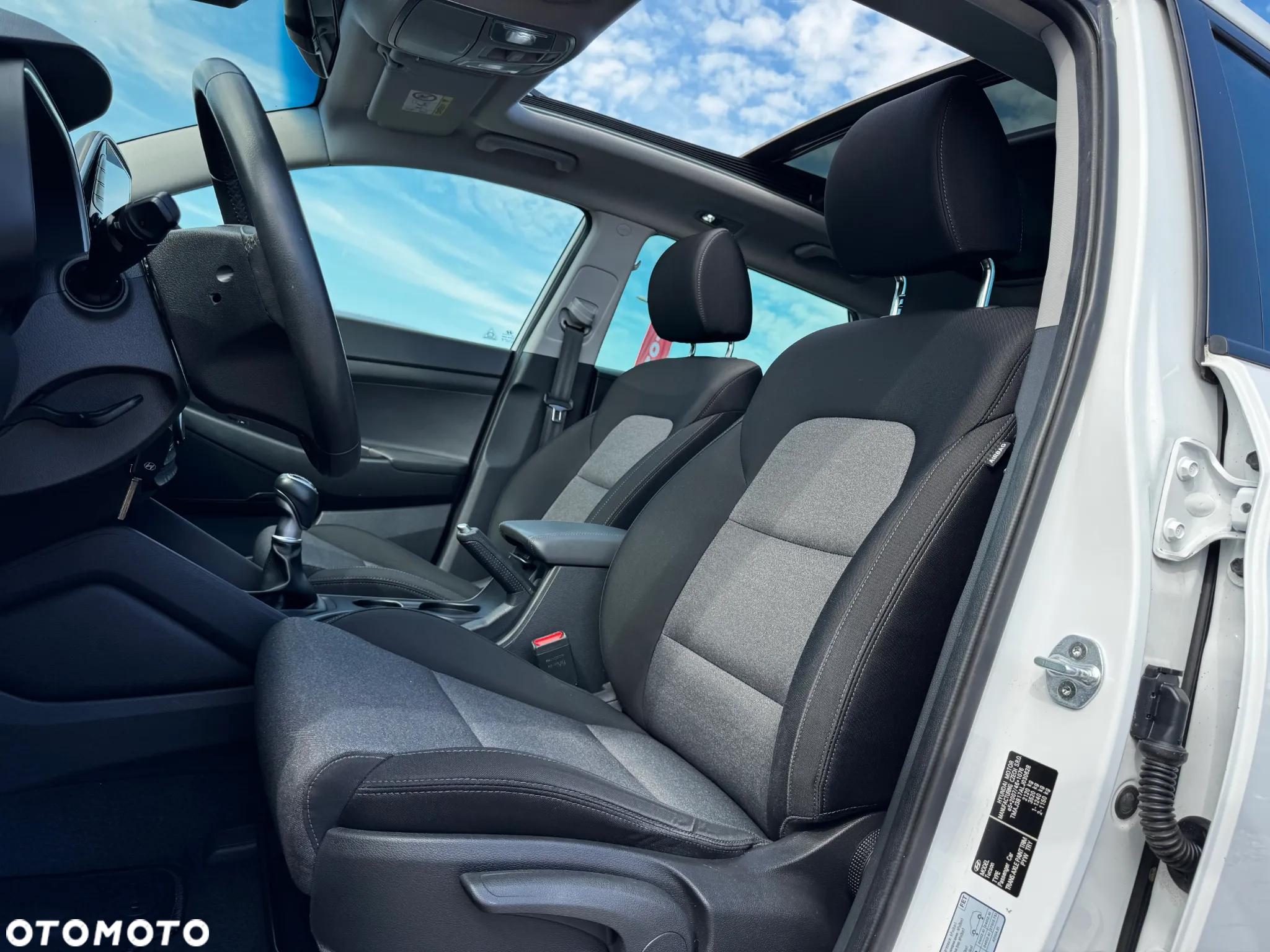 Hyundai Tucson blue 1.6 CRDi 2WD Trend - 27