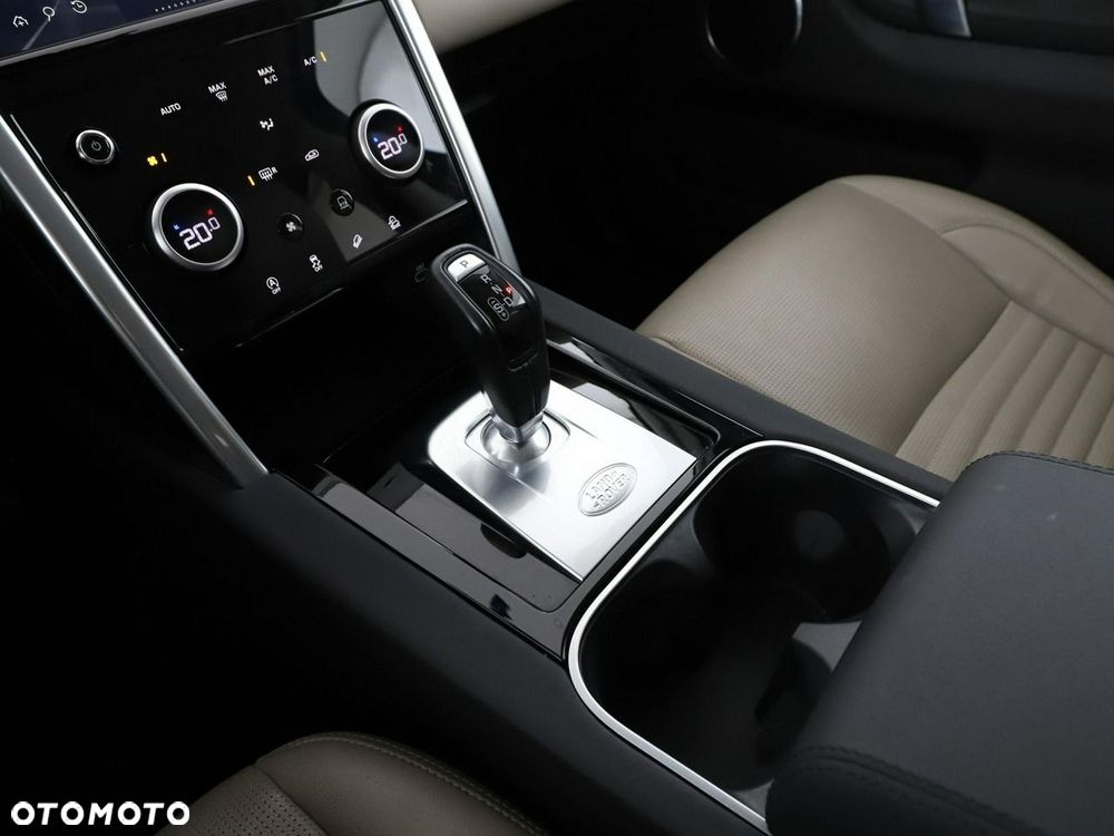 Land Rover Discovery Sport 2021