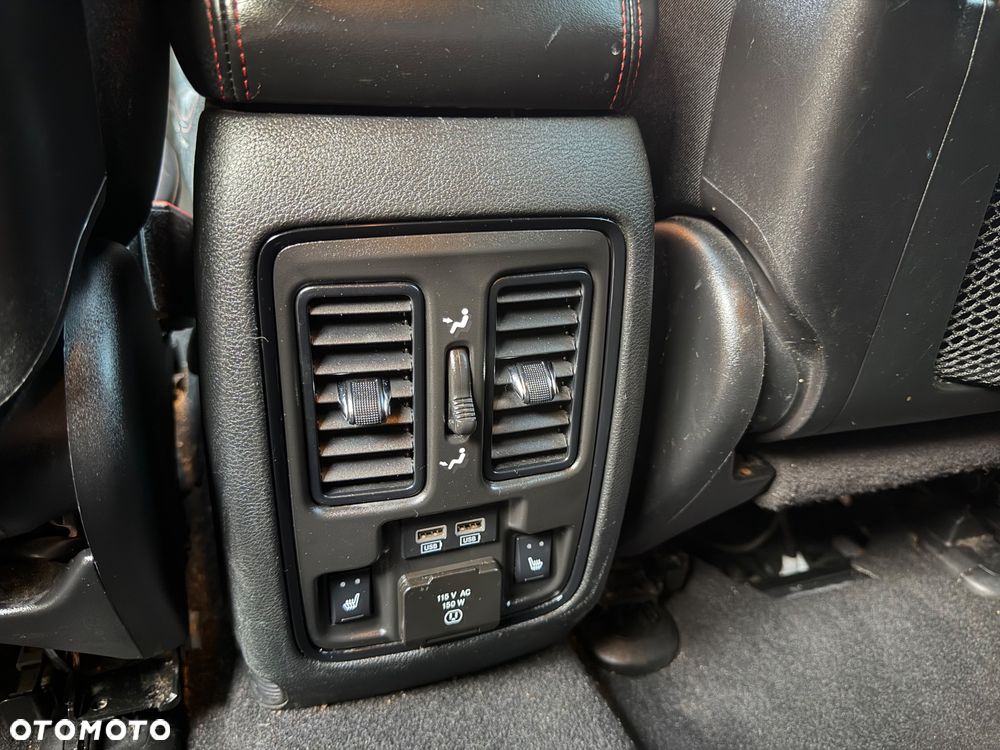 Dodge Durango - 32