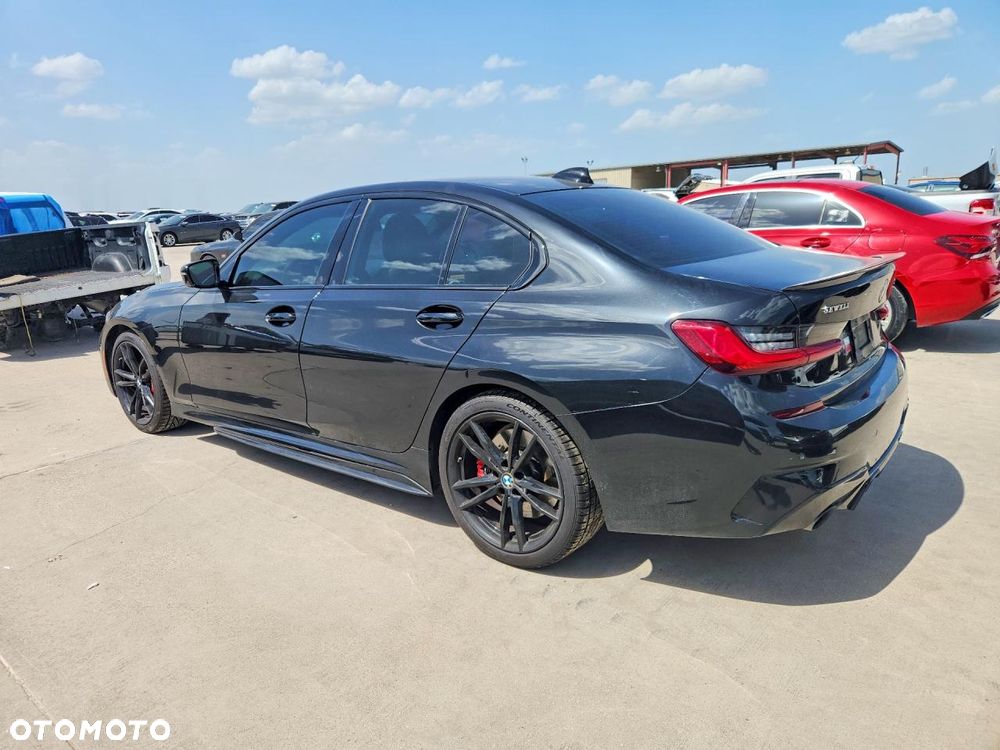BMW Seria 3 330i M Sport - 3