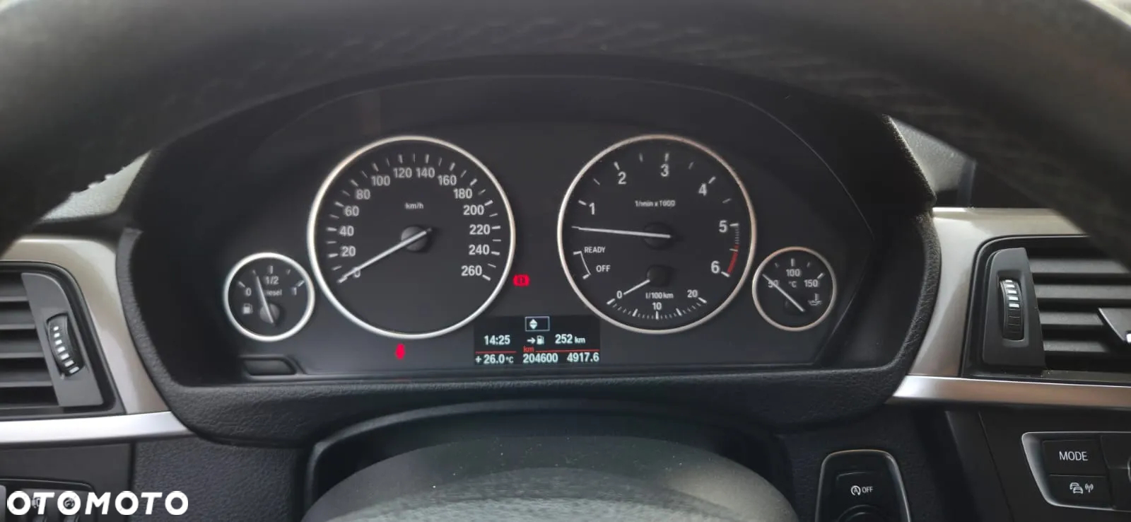 BMW Seria 3 320d DPF Touring Blue Performance Edition Exclusive - 24