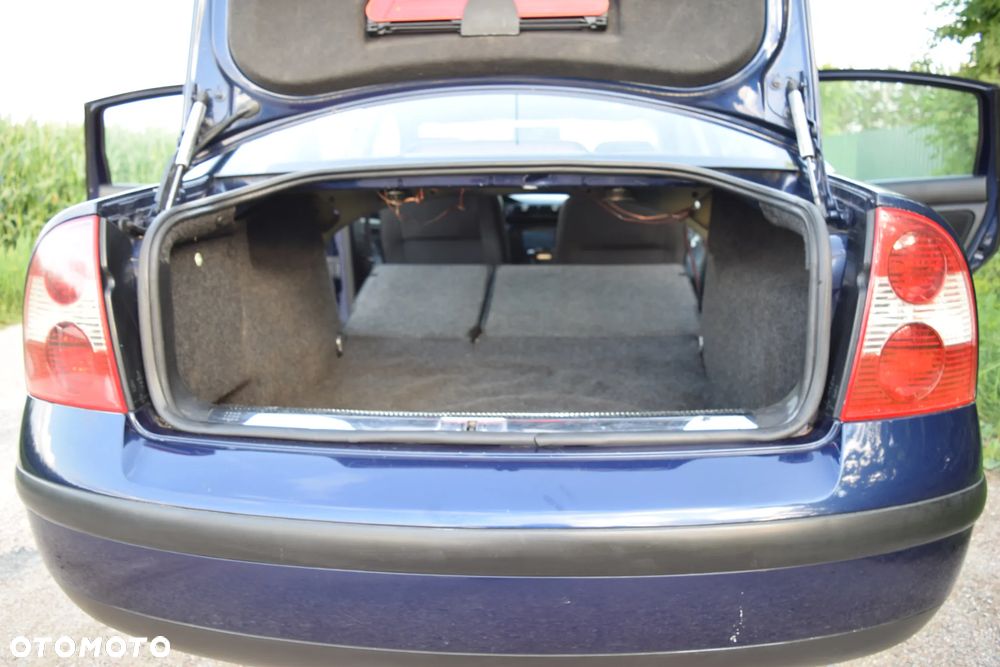 Volkswagen Passat 2.0 Comfortline - 21